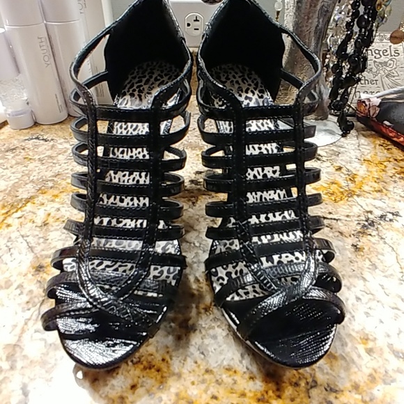 Qupid Black Cage High Heel Sandals US 8.5 - Picture 4 of 7